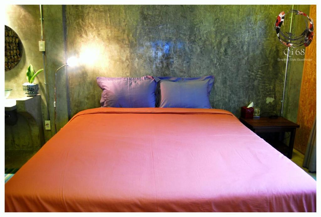 Qi 68 Hotel Chiang Mai Room photo
